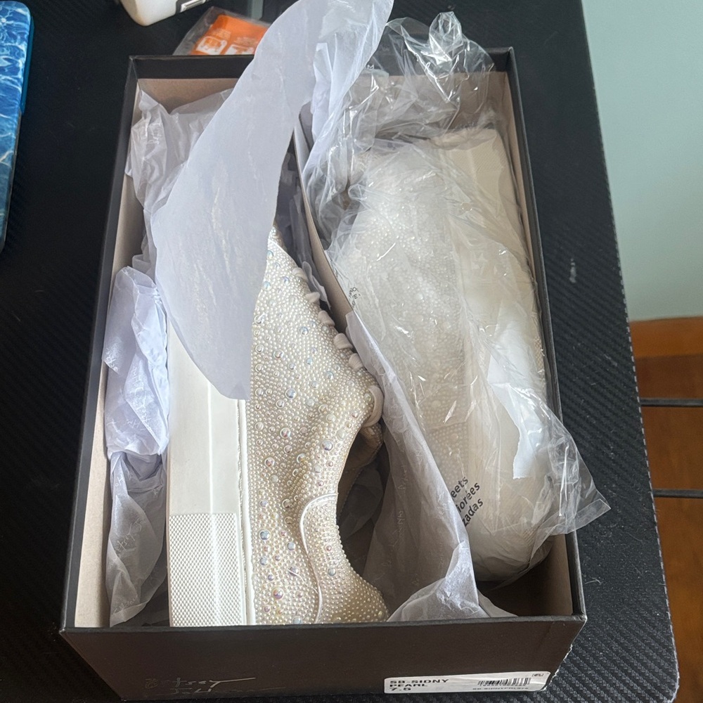 Betsey Johnson White Sparkle Platform Sneakers - Picture 3 of 4